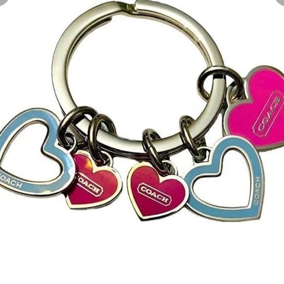 Vintage Coach Multiple Heart Keychain w Pinks and Pale Blue. Rare & Retired NWOT - Picture 2 of 2